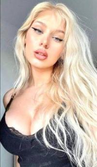 Ataköy Escort Bayan Ceren İle Fantezili Anlar